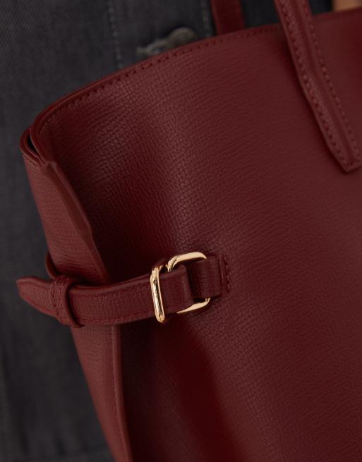 ASOS DESIGN smooth tote bag with belt detail in burgundy, 3 of 4