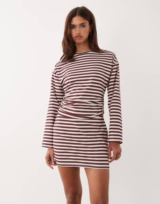 ASOS DESIGN – Smörgul, brunrandig miniklänning med långa ärmar och markerad midja, 2 av 4