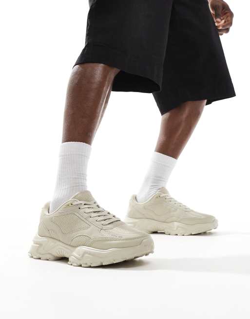 ASOS DESIGN – Sneaker in Beige mit Netzstoff-Einsätzen, 3 von 5