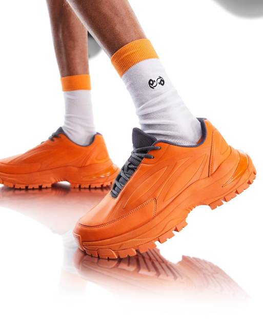 ASOS DESIGN Sneaker in Orange mit dicker Sohle ASOS