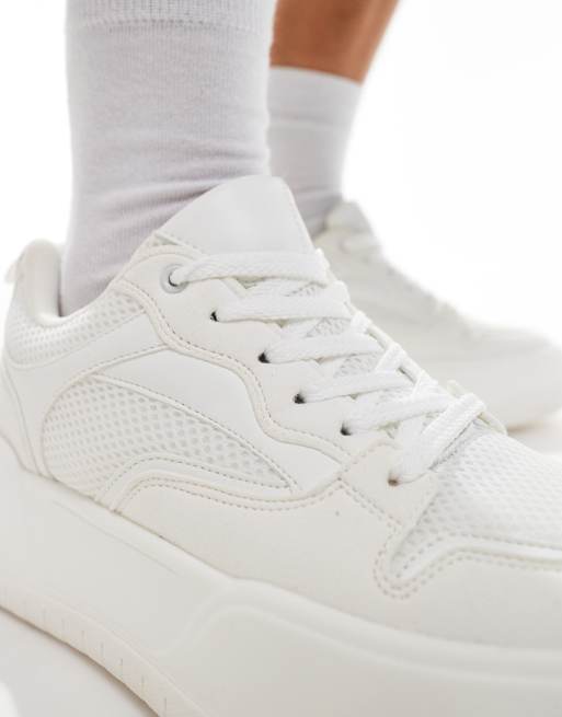 ASOS DESIGN Sneaker in WeiB mit dicker Sohle ASOS