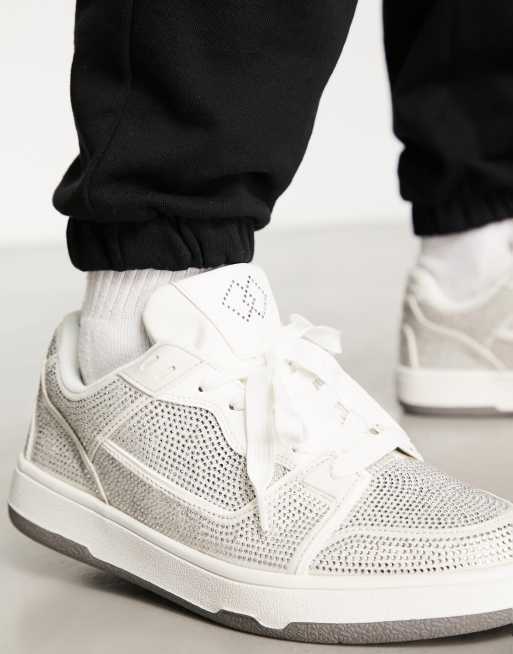 ASOS DESIGN – Sneaker in Weiß mit Strassbesatz, 2 von 4