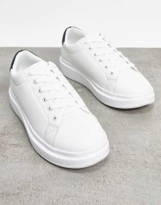 ASOS DESIGN - Sneakers con suola spessa e tallone a contrasto bianche-Bianco