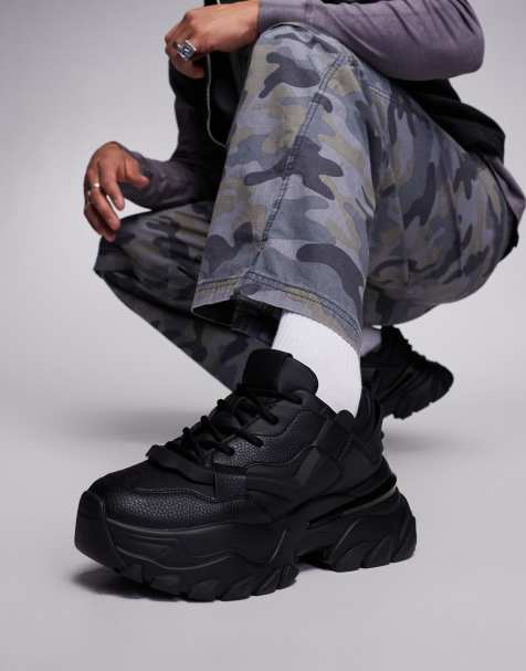 ASOS DESIGN sneakers in black with chunky sole and rubberized details - view 1