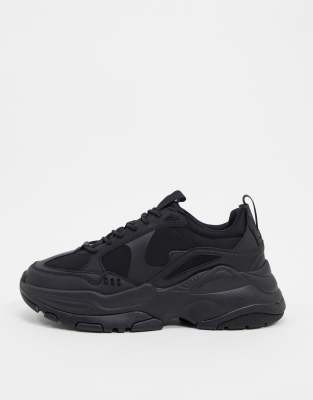 black chunky sneakers men