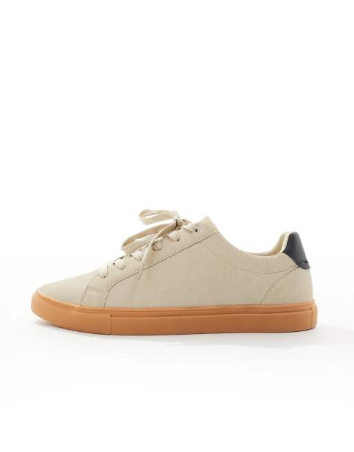ASOS DESIGN - Sneakers in camoscio sintetico beige con suola in gomma