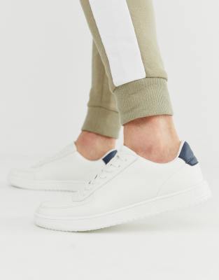 heel tab sneakers