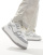 Thumbnail 1 van 5