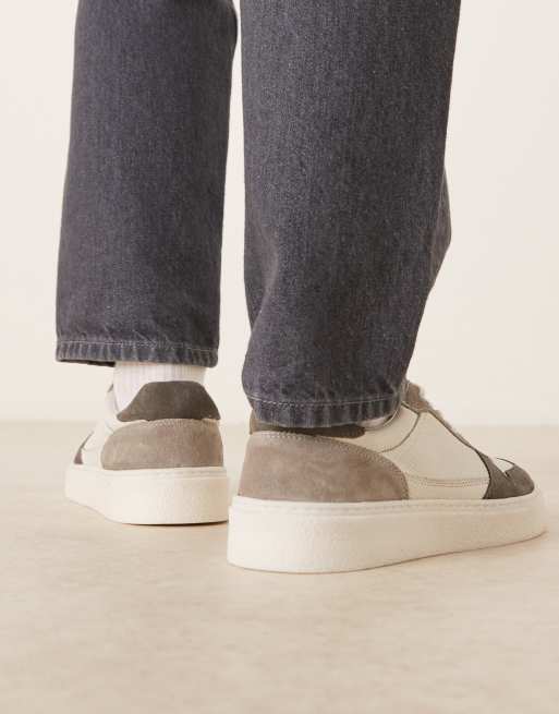 ASOS DESIGN - Sneakers met panelen in grijs suède en gebroken wit leer, 5 van 5