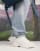 Thumbnail 1 van 4