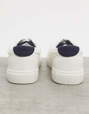 scarpe basket pianta larga