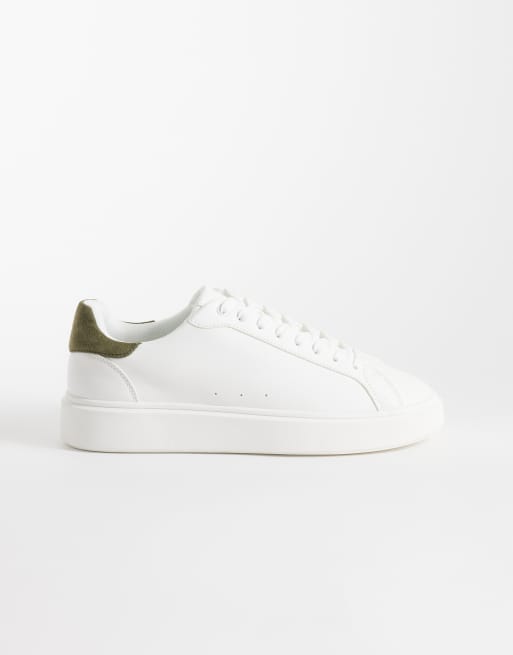 ASOS DESIGN - Sneakers stringate bianche con intaglio sul tallone verde salvia