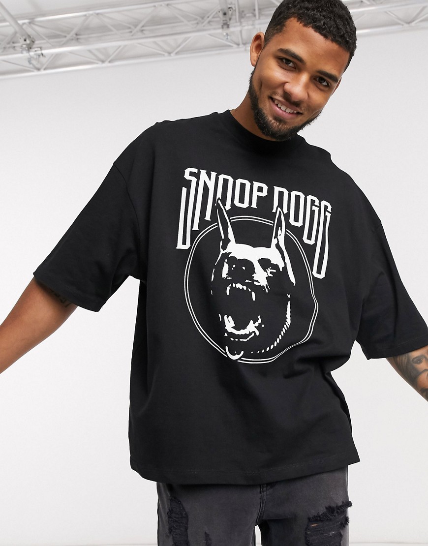 ASOS DESIGN - Snoop Dog - T-shirt i oversize med motiv framtill-Svart