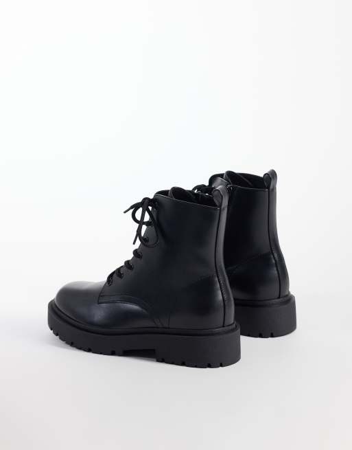 ASOS DESIGN snørestøvler med chunky sål i sort, 4 af 4