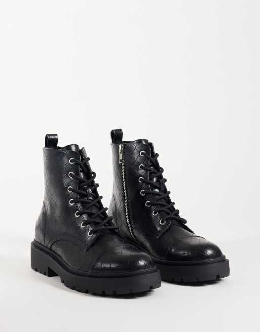 ASOS DESIGN snørestøvler med tåhætte og profileret sål i sort præget, 2 af 5