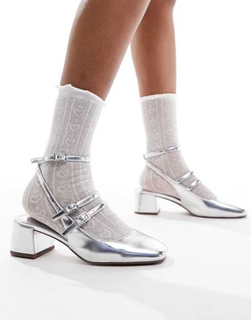 ASOS DESIGN – Soccer – Silverfärgade Mary Jane-skor med halvhöga blockklackar, 4 av 4