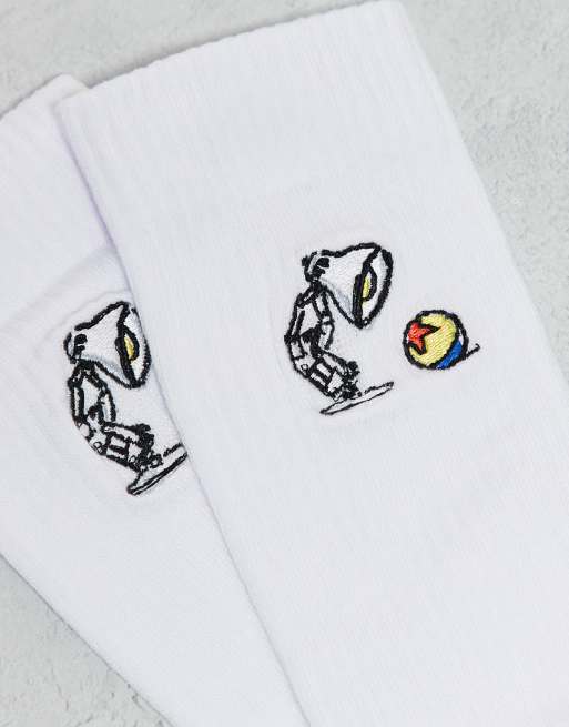 ASOS DESIGN – Socken in Weiß mit „Pixar“-Stickerei, 2 von 3