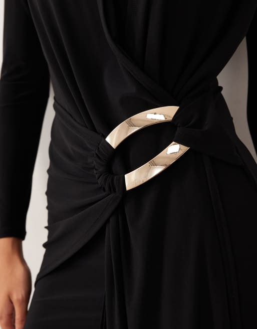 ASOS DESIGN - Soepelvallende gedrapeerde maxi jurk met afwerking in zwart, 4 van 4