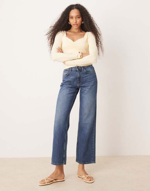ASOS DESIGN - Soepelvallende polyamide top met lange mouwen en ruches op de buste in karnemelkgeel, 2 van 4