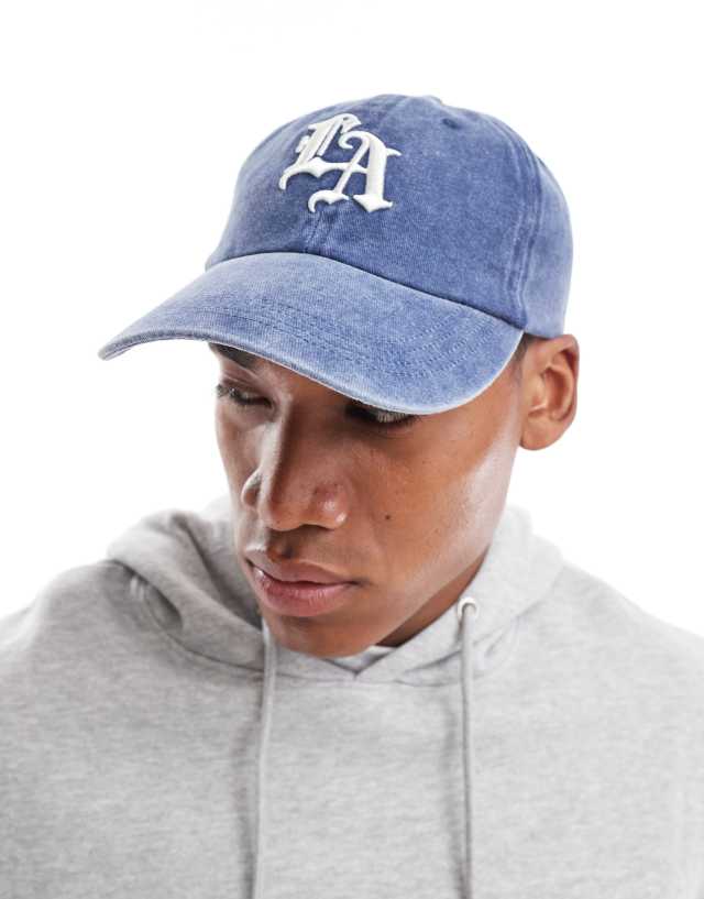 ASOS DESIGN - soft baseball cap with la graphic in washed blue