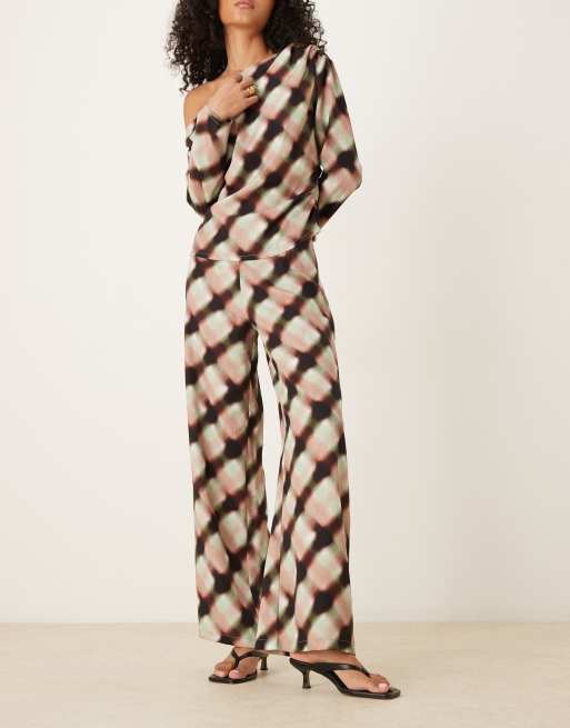 ASOS DESIGN soft clean front wide leg pants in blurred plaid - part of a set, 4 of 4