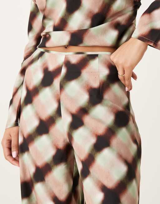ASOS DESIGN soft clean front wide leg trousers co-ord in blurred check, 2 of 4