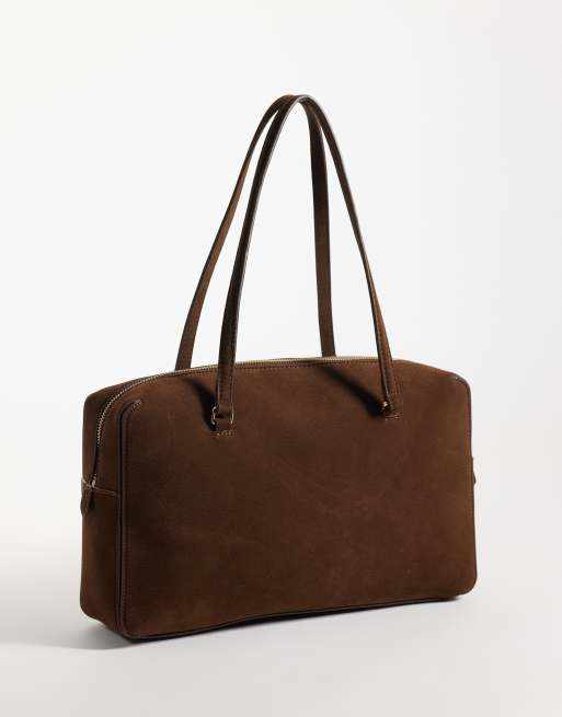 ASOS DESIGN soft holdall tote bag in chocolate, 4 of 4