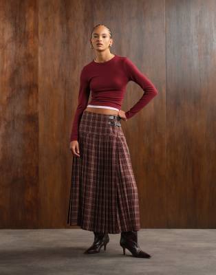 Asos Design Soft Long Sleeve Shrunken Tee In Brown
