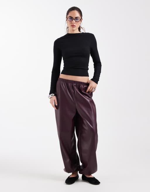 ASOS DESIGN soft longline long sleeve shrunken tee in black, 2 of 4