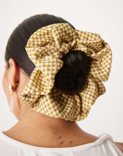 ASOS DESIGN soft textured scrunchie in checked mustard and cream - view 1