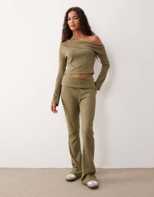 Asos Design Soft Touch Brushed Rib Knit Long Sleeve Off The Shoulder Top In Green