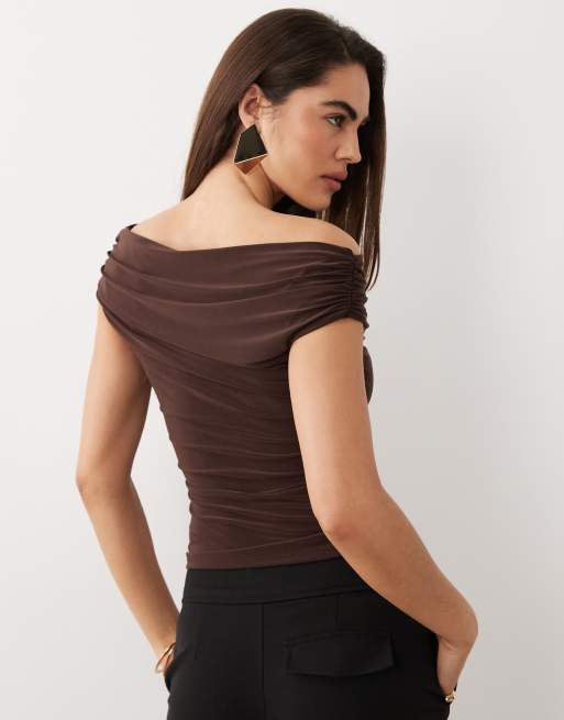 ASOS DESIGN soft touch ruched shoulder grazer top in chocolate, 4 of 4