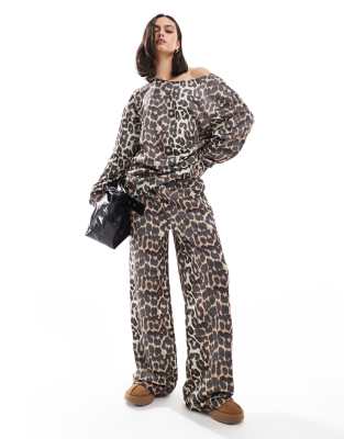 soft wide leg pants in leopard print - part of a set-Multi