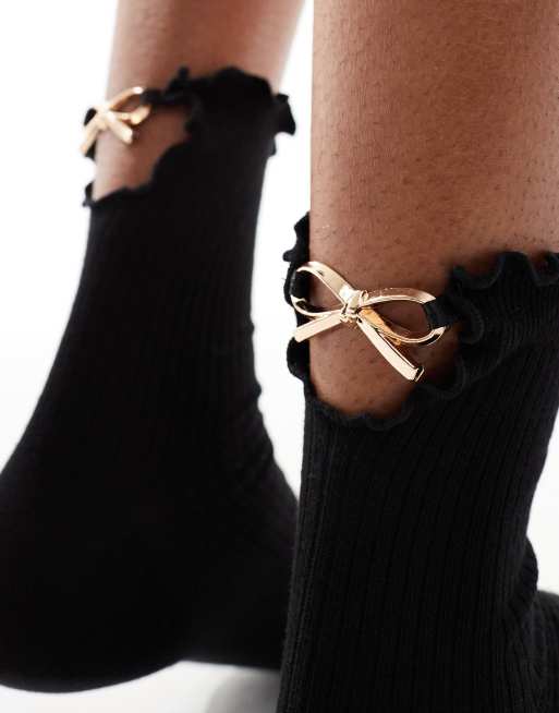 ASOS DESIGN - Sokken met ruches en metalen strik aan de achterkant, 4 van 4