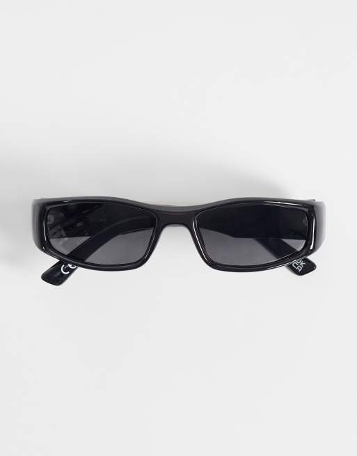 ASOS DESIGN solbriller med omsluttende stel i sort med sorte glas, 3 af 3