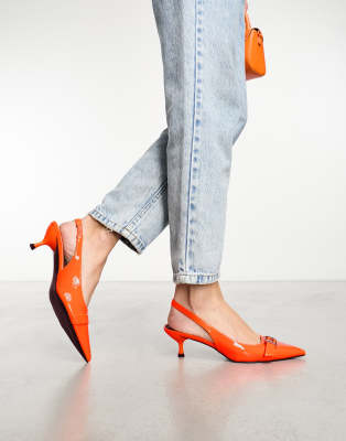 ASOS DESIGN - Soldier - Schuhe in Orange mit Metalldetail, Fersenriemen und mittelhohem Absatz