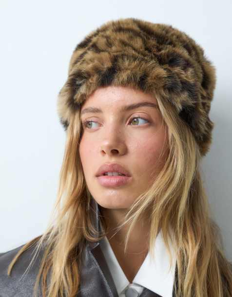ASOS DESIGN - sombrero cossack con estampado de tigre - view 1