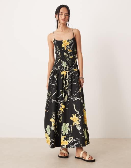 ASOS DESIGN – Sommerkleid in Maxilänge in Knitteroptik mit tiefer, gesmokter Taille und Oversize-Blumenmuster