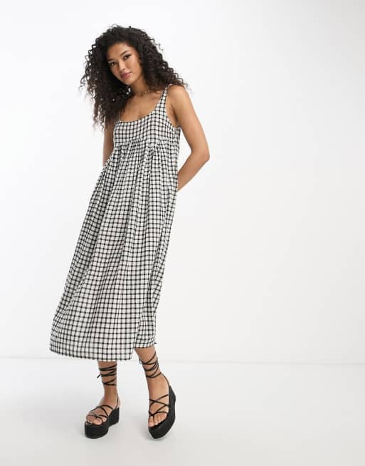 ASOS DESIGN Sommerliches Midi Hangerkleid in Schwarz WeiB mit eckigem Ausschnitt und Vichy Karos