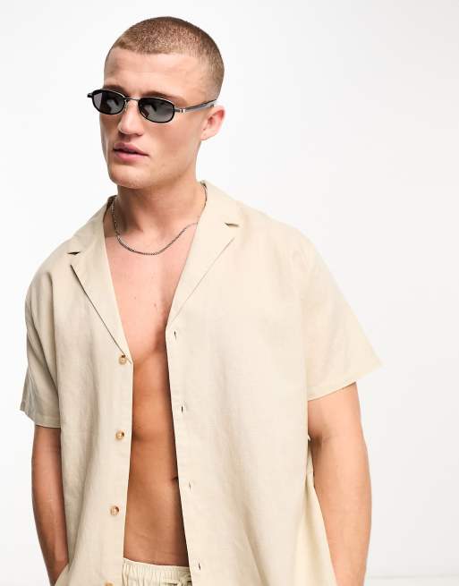 ASOS DESIGN – Sonnenbrille in Silber mit Kontrastrahmen und integrierten verspiegelten Gläsern, 2 von 4