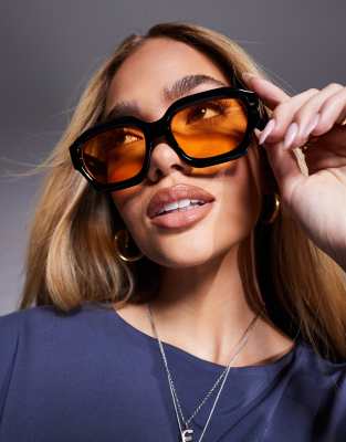 ASOS DESIGN - Sonnenbrille mit breitem, eckigem Gestell und Gläsern in Orange-Schwarz