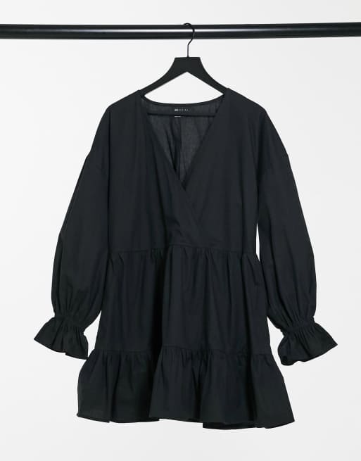 ASOS DESIGN - Sort, afslappet, bomulds-poplin slå-om mini smock-kjole med lange ærmer