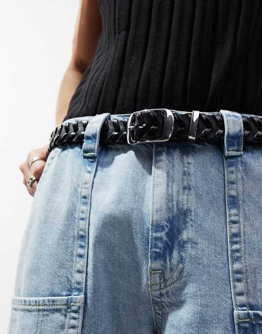 ASOS DESIGN - Sort bælte i imiteret læder med bælte