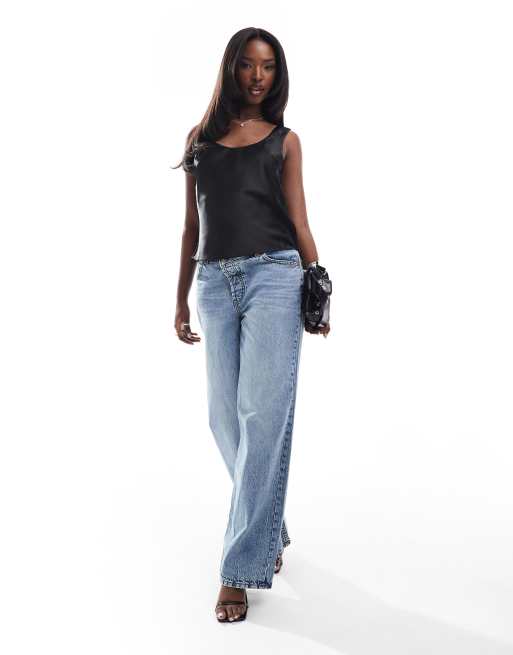 ASOS DESIGN - Sort cami i satin med dyb rund udskæring, 4 af 4