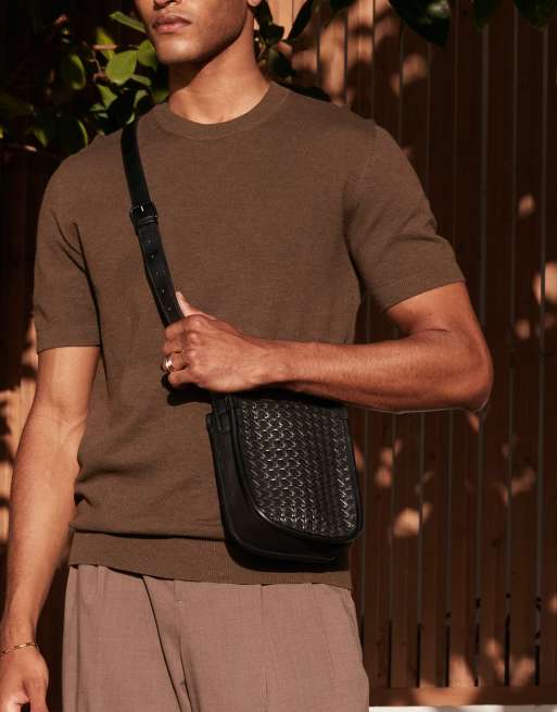 ASOS DESIGN - Sort crossbody-taske i imiteret læder med rattan-finish, 2 af 4