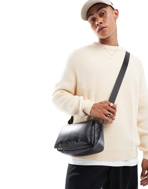 ASOS DESIGN - Sort crossbody-taske med puffet design i imiteret læder, 2 af 4