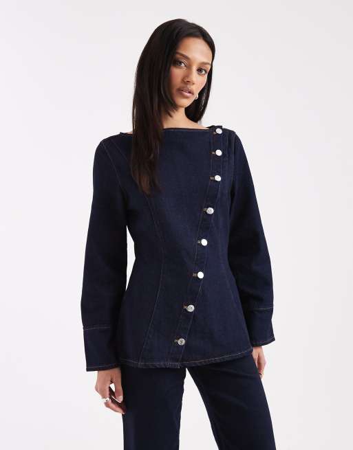 ASOS DESIGN - Sort denimskjorte med asymmetrisk knapstolpe