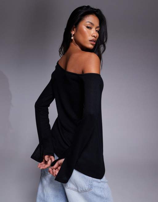 ASOS DESIGN - Sort gennemsigtig asymmetrisk offshoulder-overdel, 3 af 4