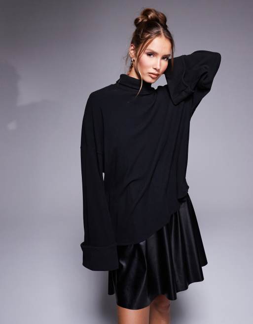 ASOS DESIGN - Sort lagdelt 2-i-1-minikjole i PU med strikket trøje, 2 af 4