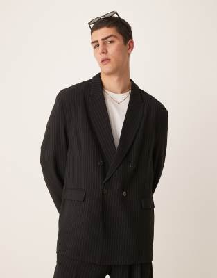 ASOS DESIGN - Sort, løstsiddende og oversized habitjakke med nålestriber - view 1